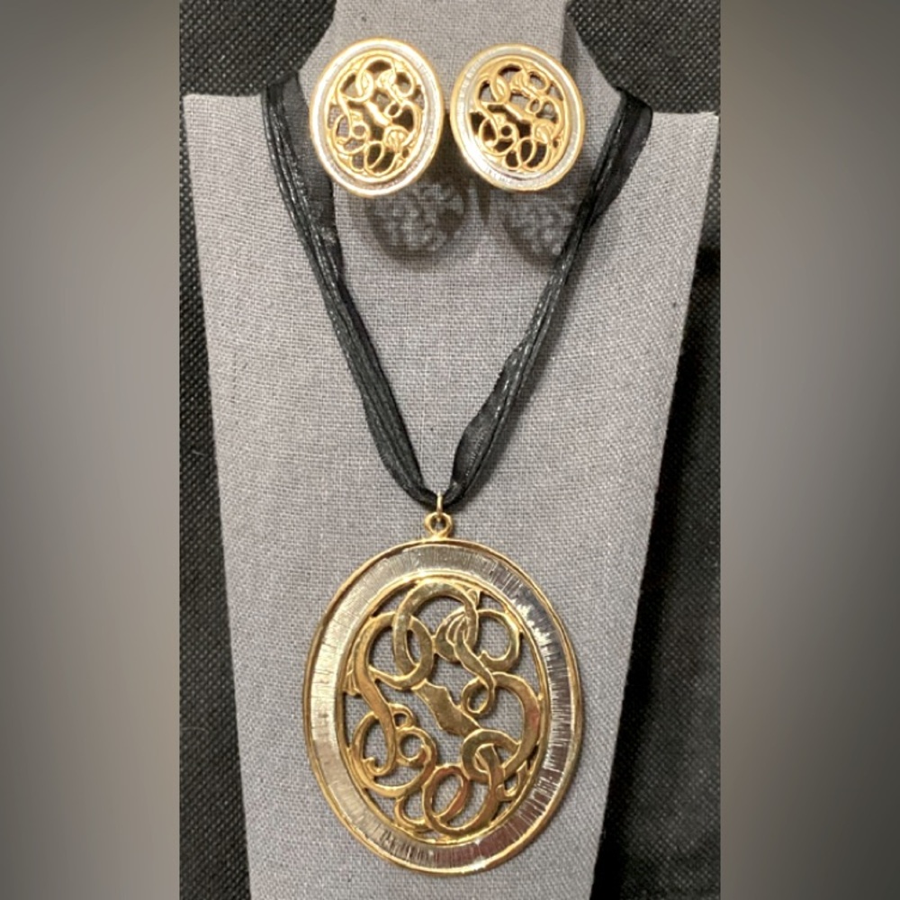 Vintage oval Gold & Silver tone pierced Earrings with Matching Pendant Necklace